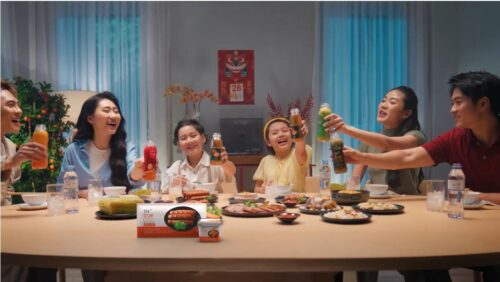 Xây dựng thói quen ăn uống lành mạnh cho trẻ – Khởi đầu từ bữa ăn gia đình